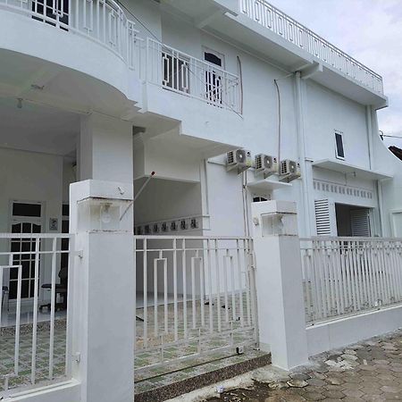 Reddoorz Syariah At Jalan Godean Otel Ngabean Dış mekan fotoğraf