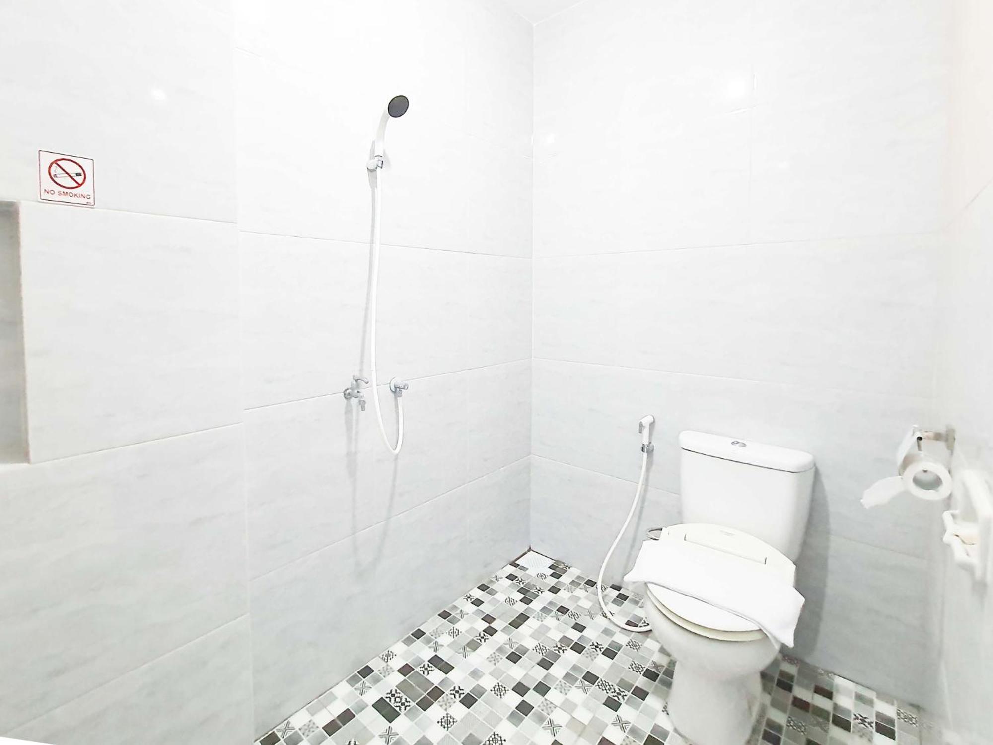 Reddoorz Syariah At Jalan Godean Otel Ngabean Dış mekan fotoğraf