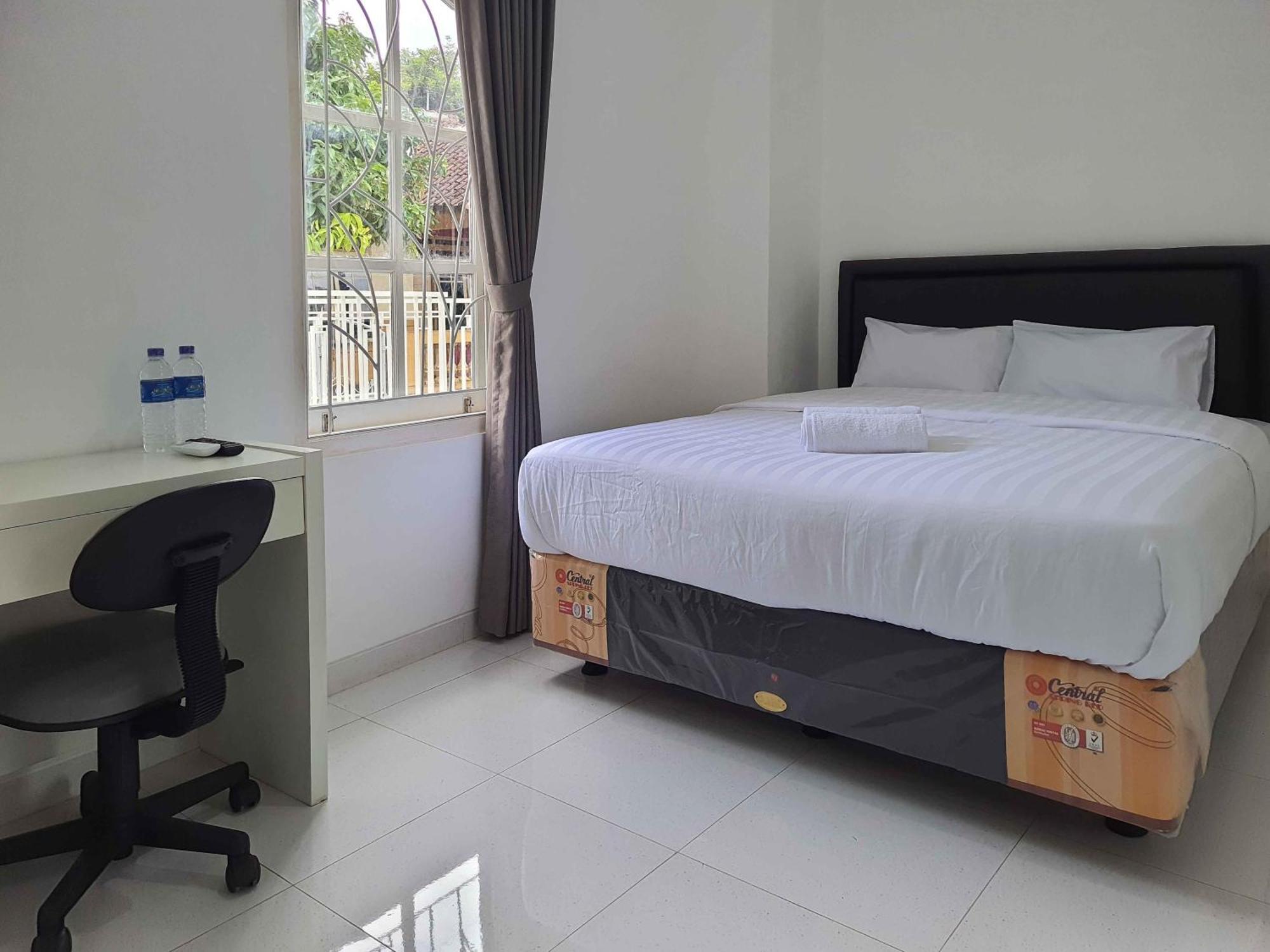 Reddoorz Syariah At Jalan Godean Otel Ngabean Dış mekan fotoğraf